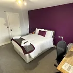 Arlan House, Central Basingstoke Hotel