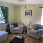 1 Bedroom Apartment Central Basingstoke