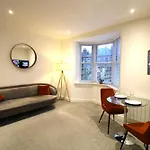 No 10 @Short Stays