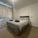 Black Dam Serviced Accommodation