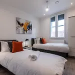 2-Bed Apartment In Basingstoke - Central & Convenient