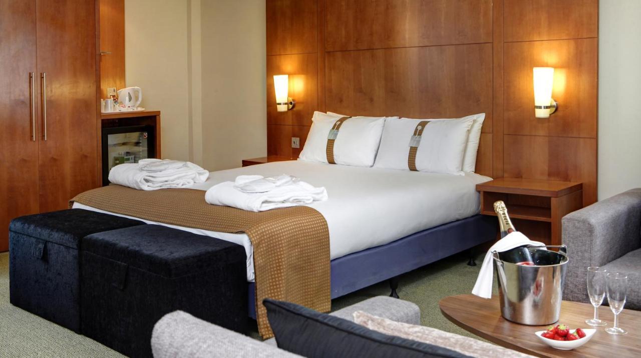 By Ihg 4* Basingstoke
