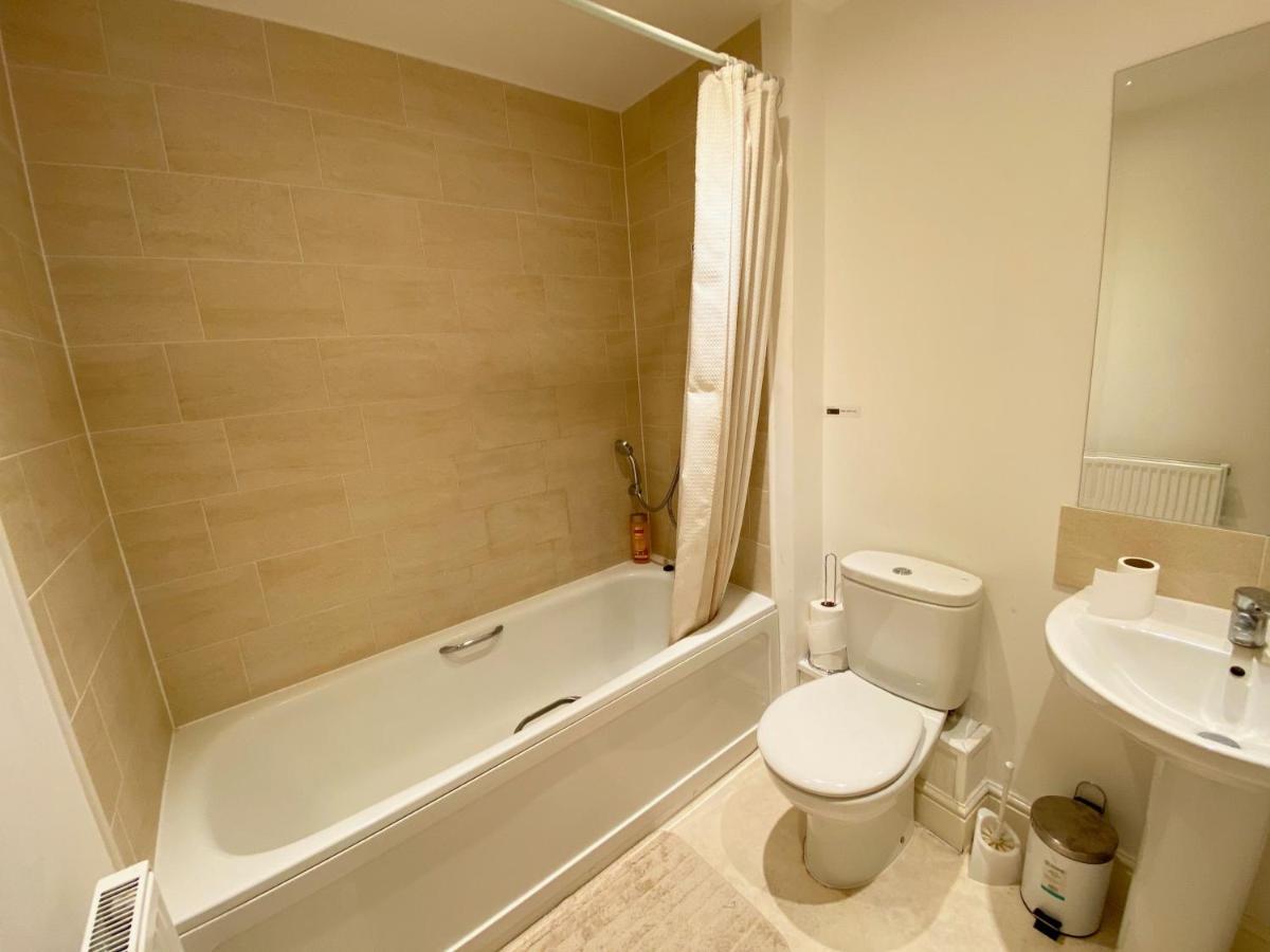 Townhouse Near Hospital Hospedagem domiciliar Basingstoke