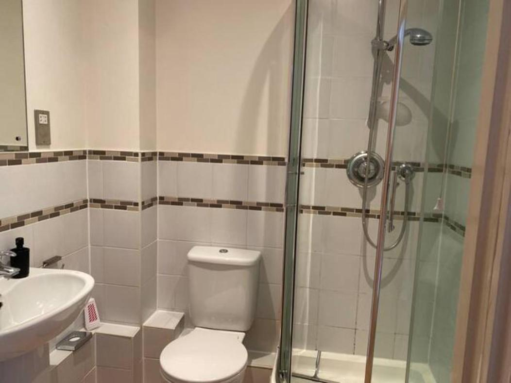 2 Bed 2 Baths In A Location ☆☆☆☆☆ * Basingstoke