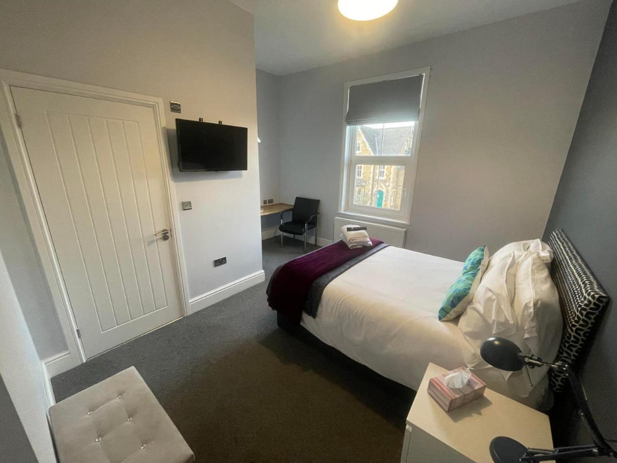 Arlan House, Guest house Basingstoke