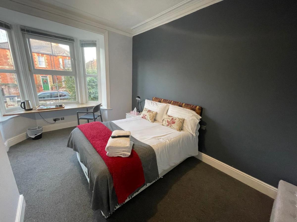 Guest house Arlan House, Basingstoke