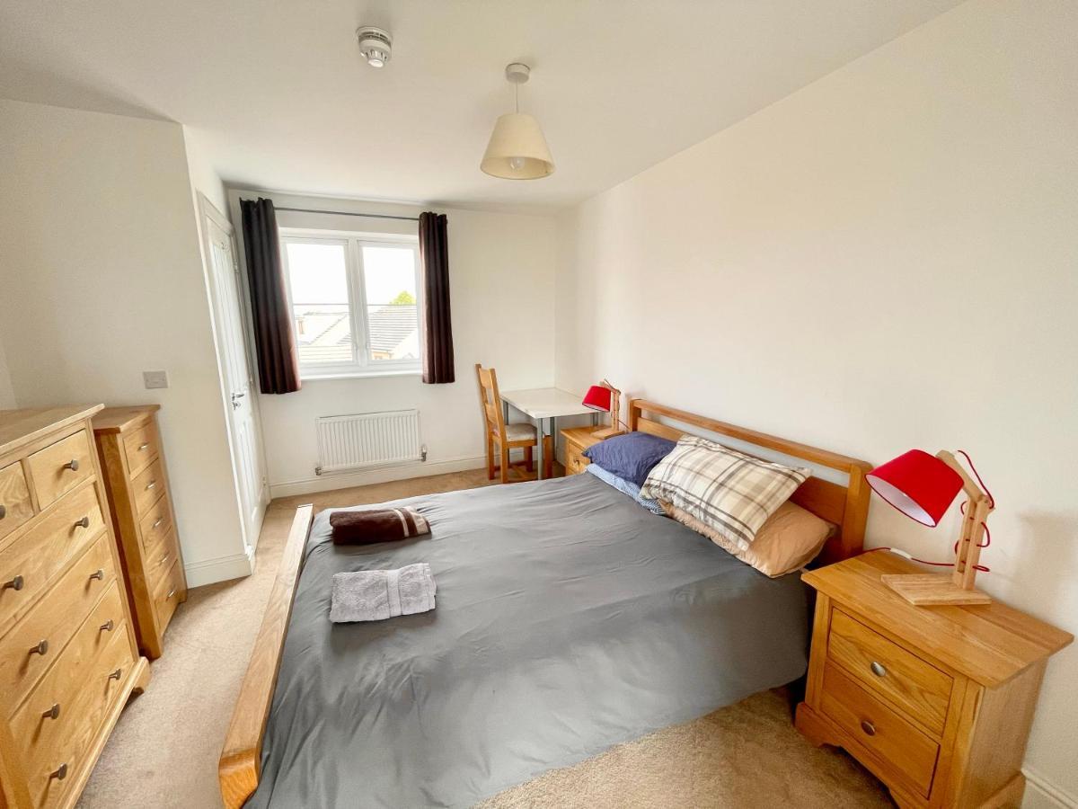 Townhouse Near Hospital Hospedagem domiciliar Basingstoke