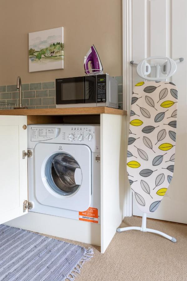 Charming One Bedroom Holiday home Basingstoke