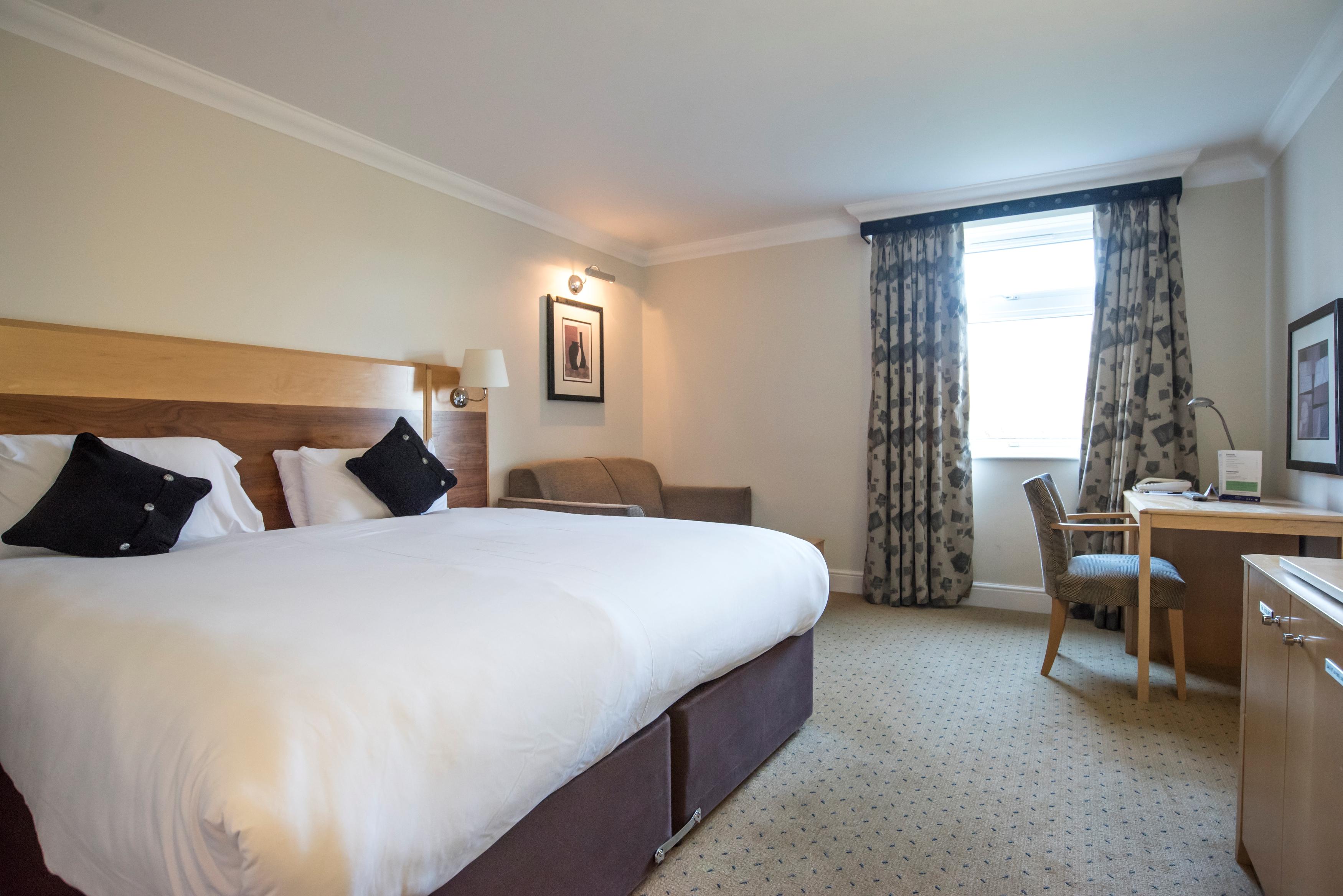 Apollo Hotel 4*