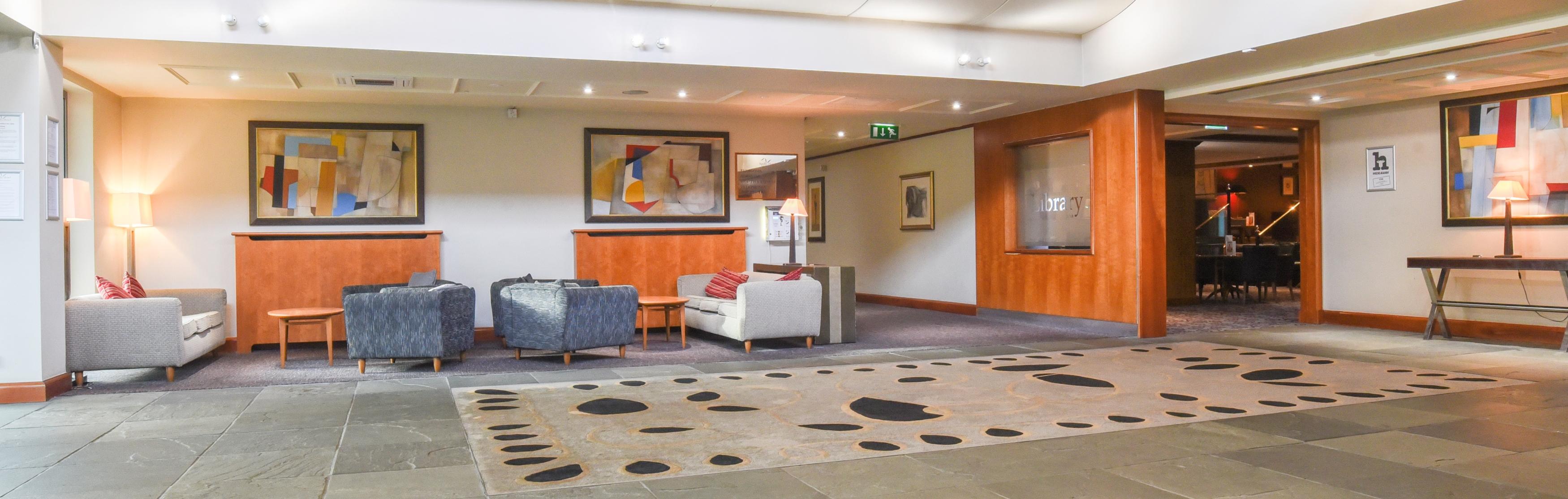 Apollo Hotel 4*
