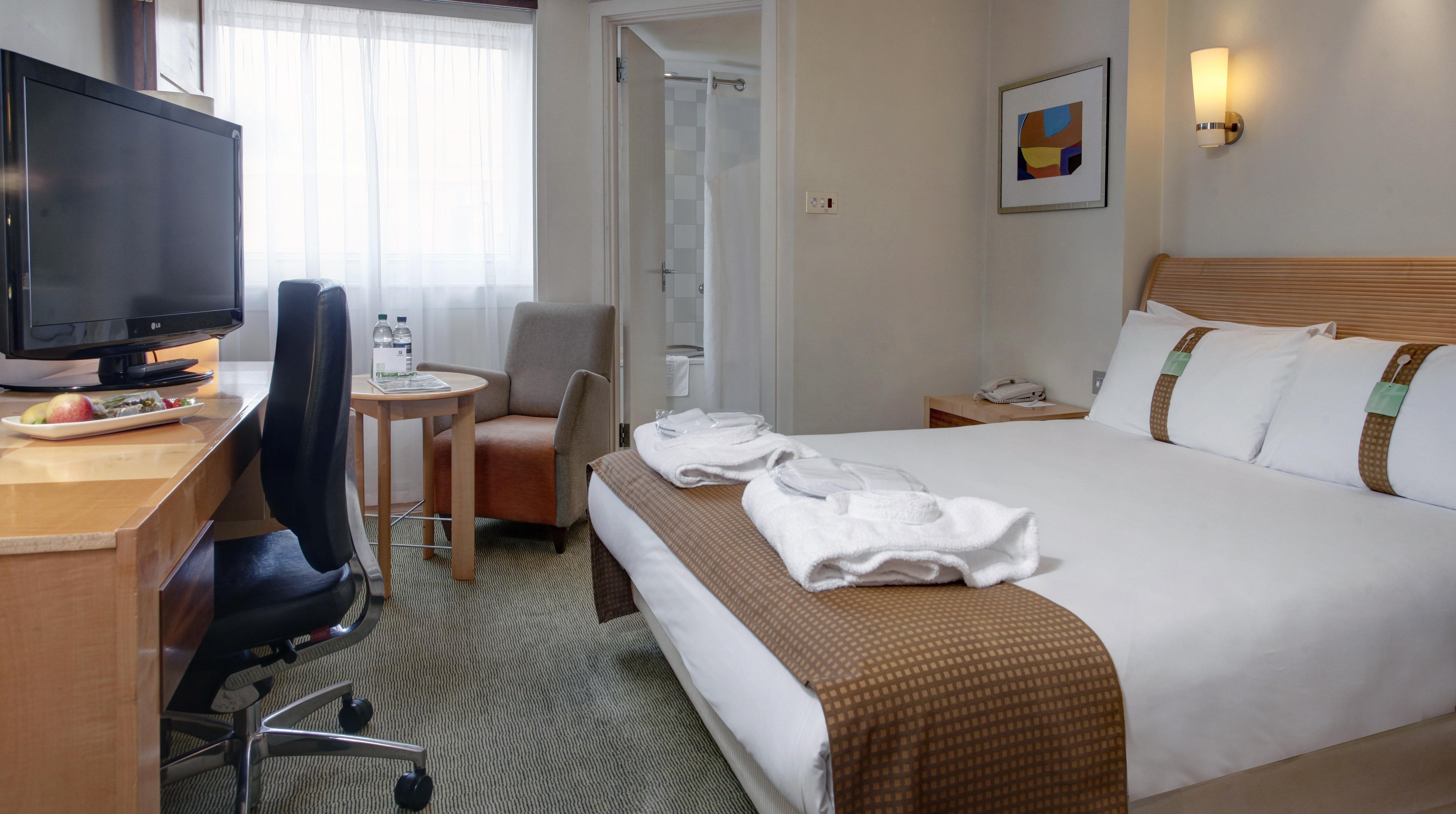 Holiday By Ihg