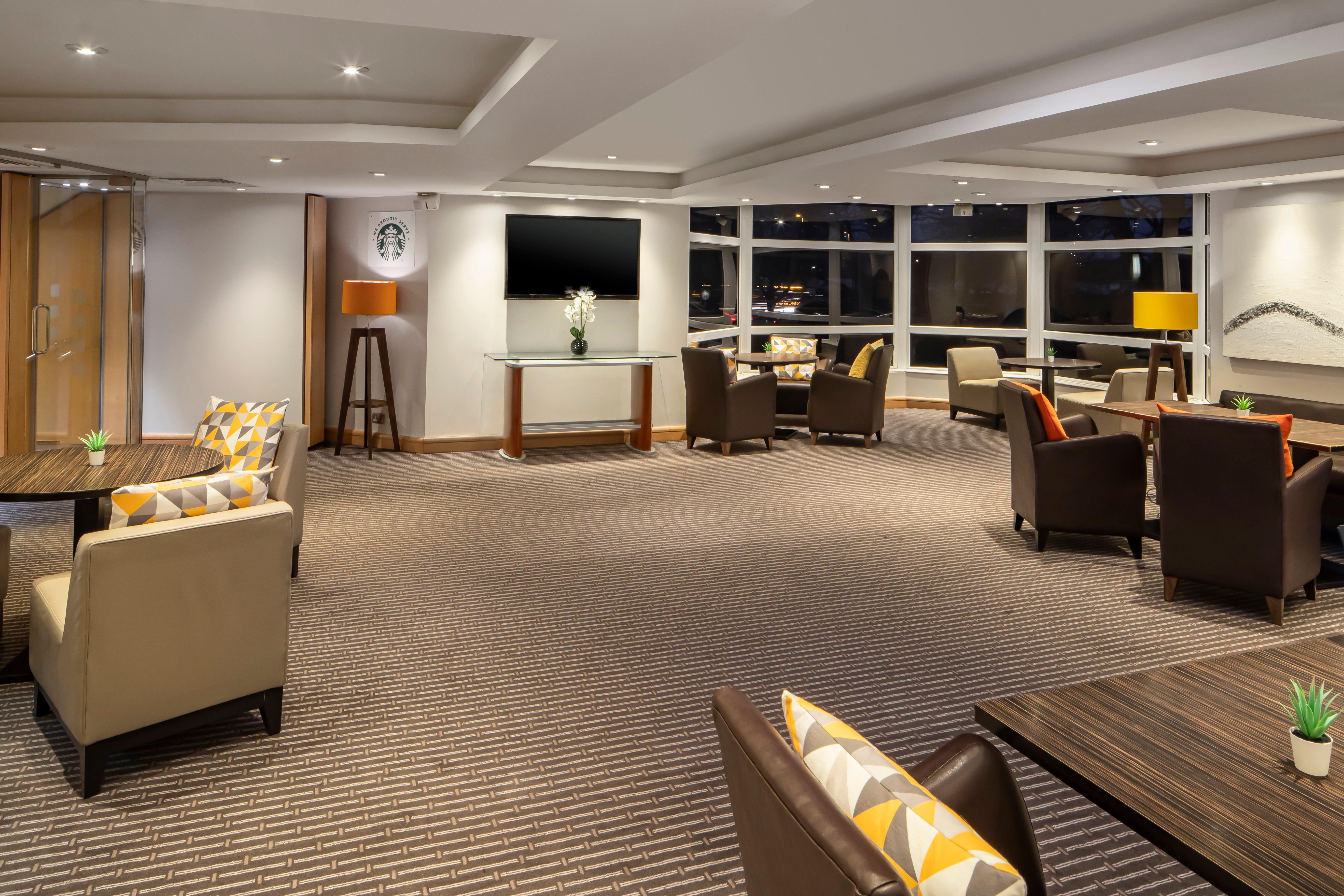 Holiday By Ihg 4*