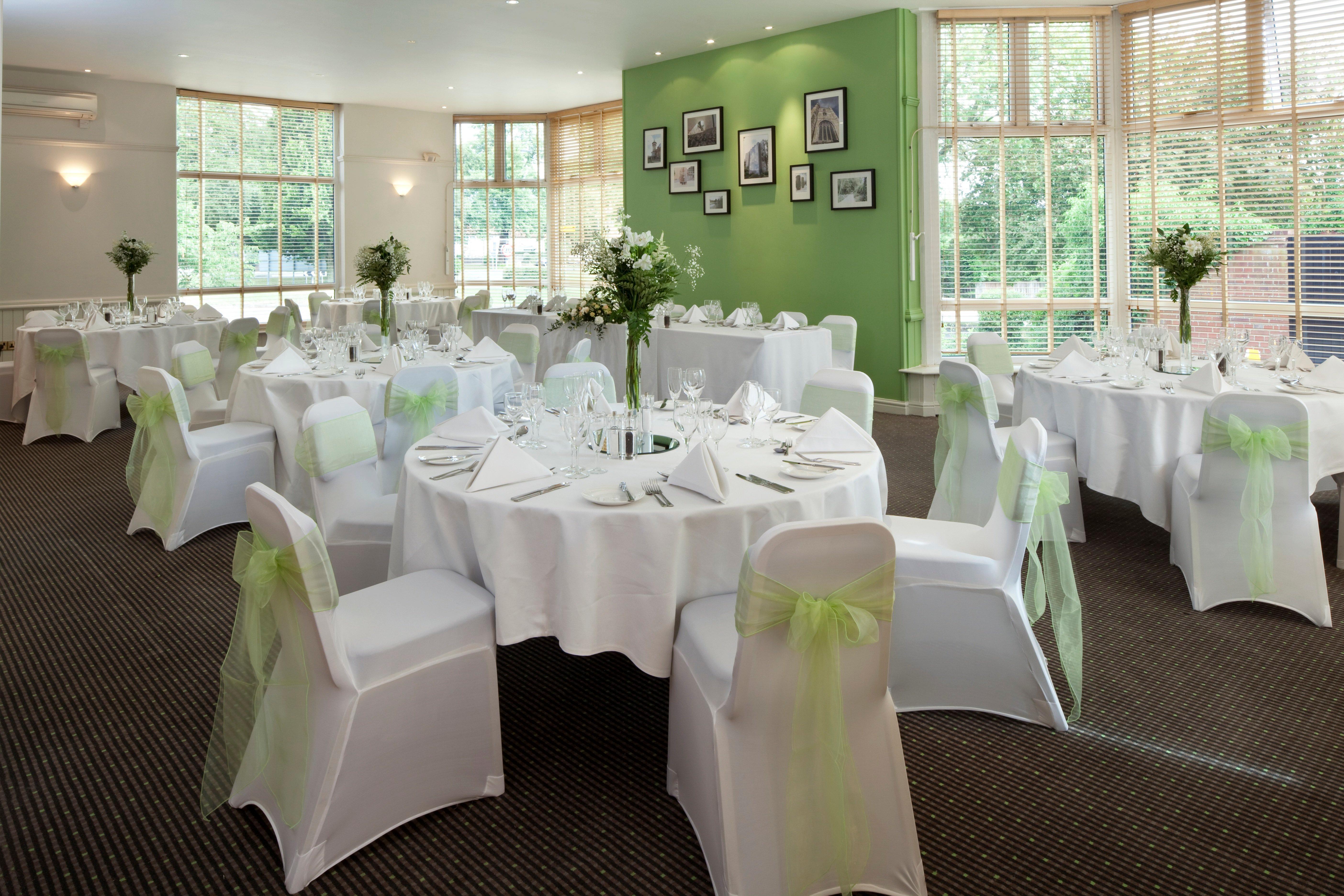 Holiday By Ihg Hotel Basingstoke