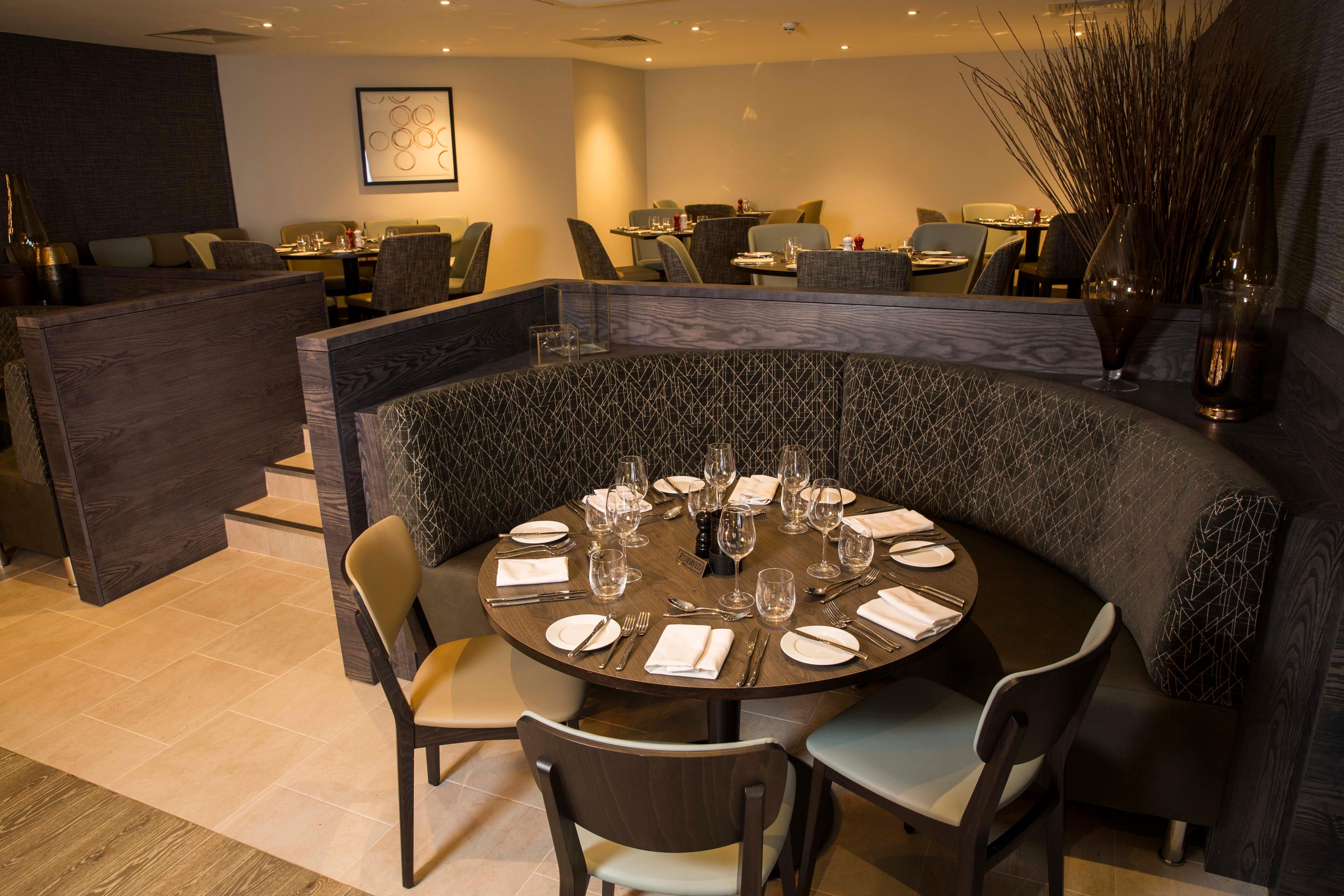 Crowne Plaza By Ihg Hotel 4*