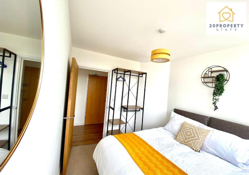 Wella House Monthly With Parking Apartamento Basingstoke