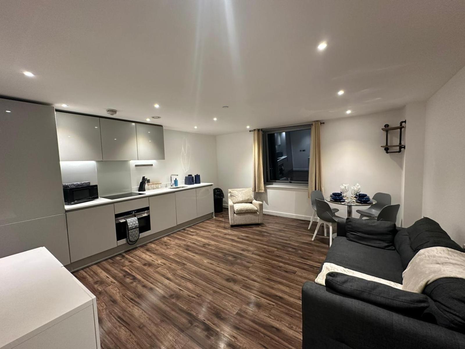White Rose Apartamento *