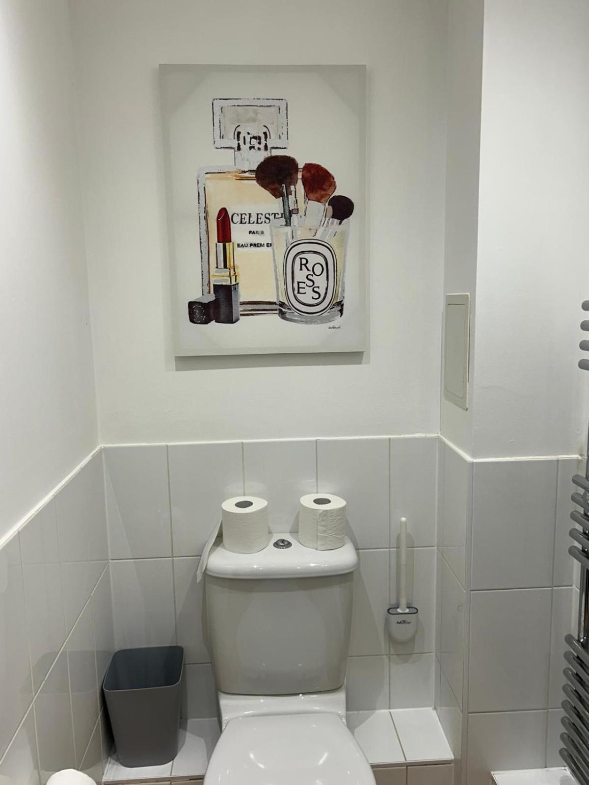 Wow 4 Beds 2 Bath With Lift Refurbished Apartment *