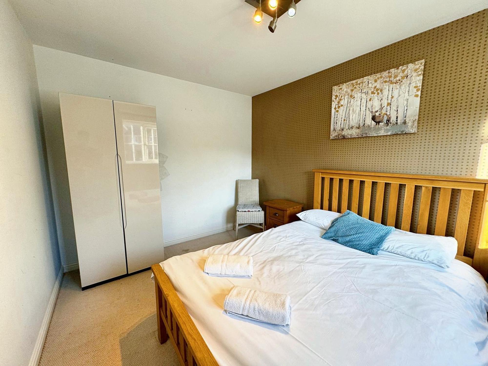 Elvetham Nest - Chineham, Basingstoke