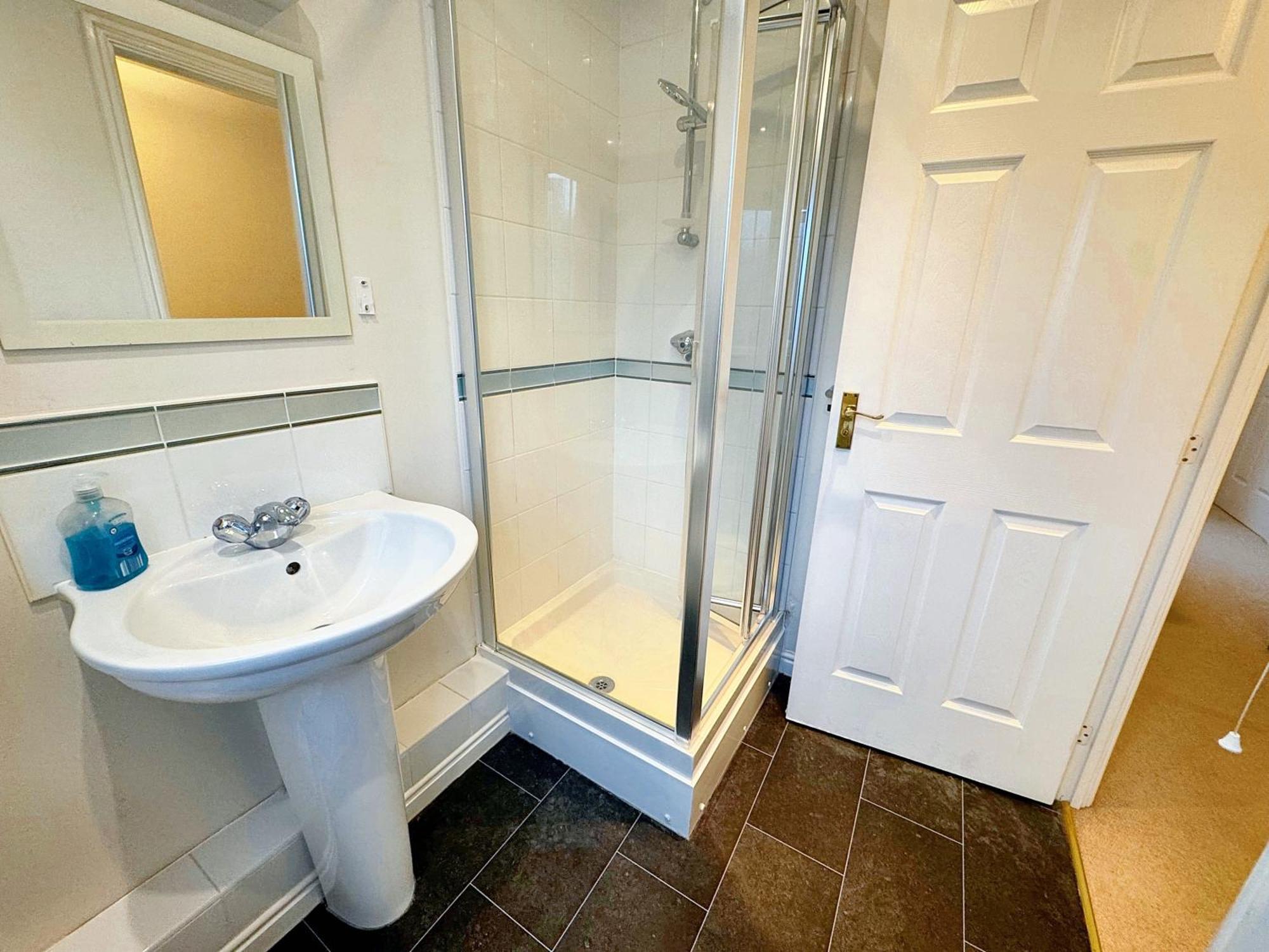 Elvetham Nest - Chineham, Basingstoke
