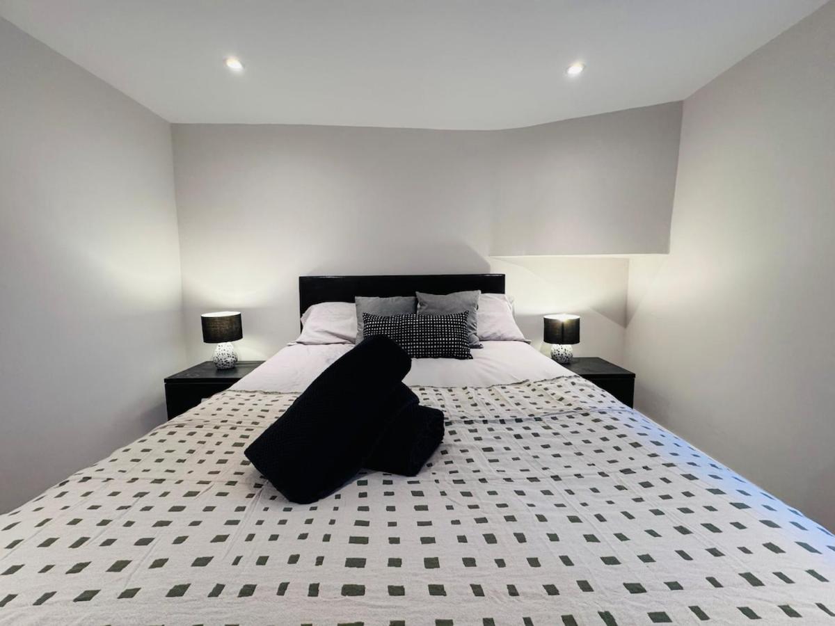 Modern One Bedroom Apartment, Apartment Basingstoke