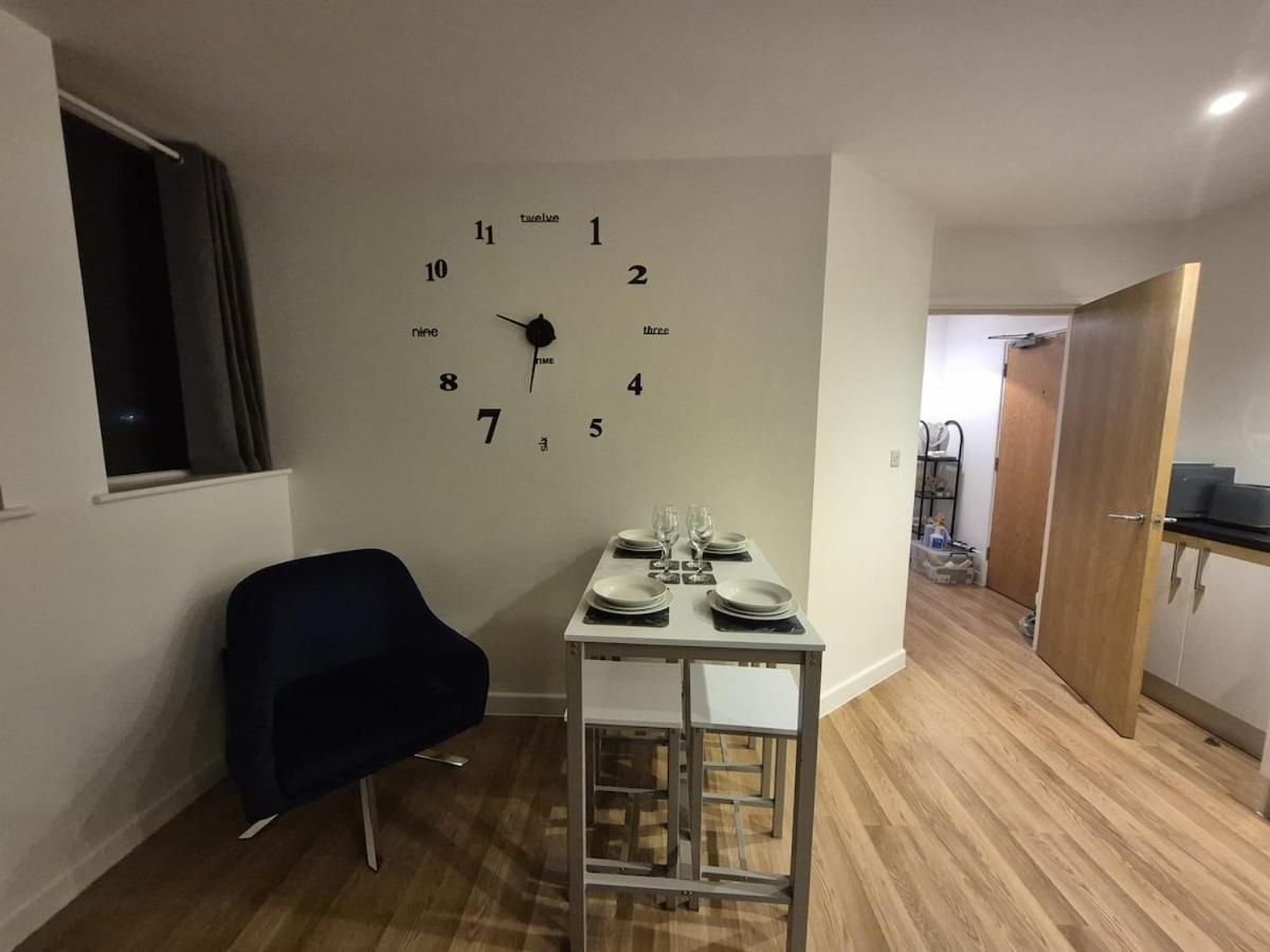 Apartamento Sapphire Luxe- Sleeps 4 With Free Parking *