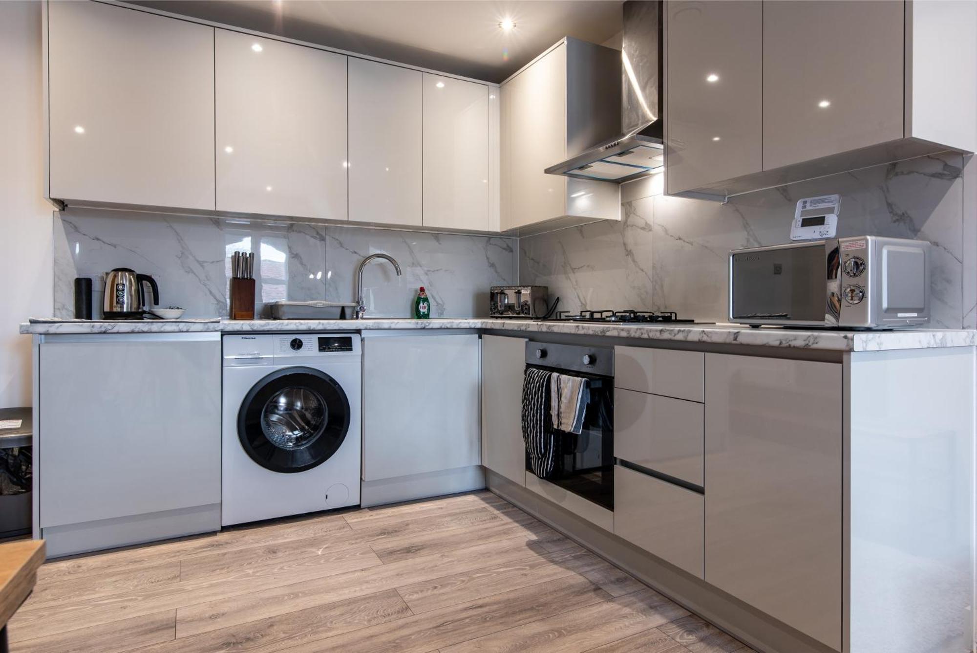 2-bed In - & Convenient