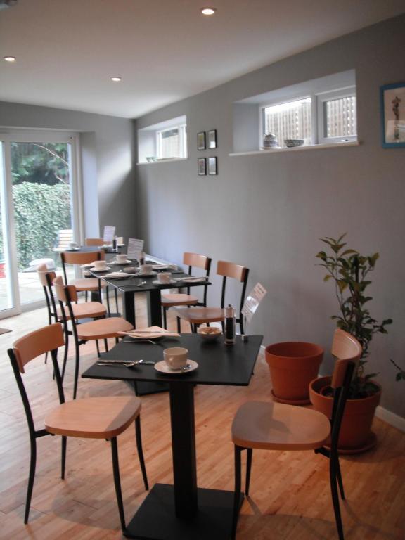 Basingstoke Lodge Guest house
