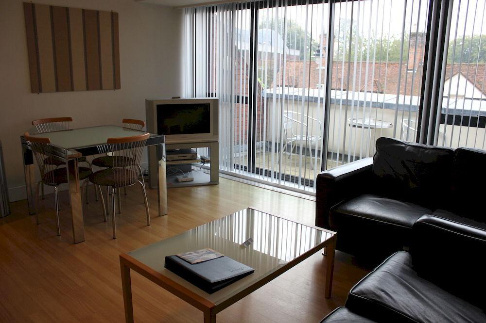 Hotel Anchor Court - House Of Fisher Basingstoke