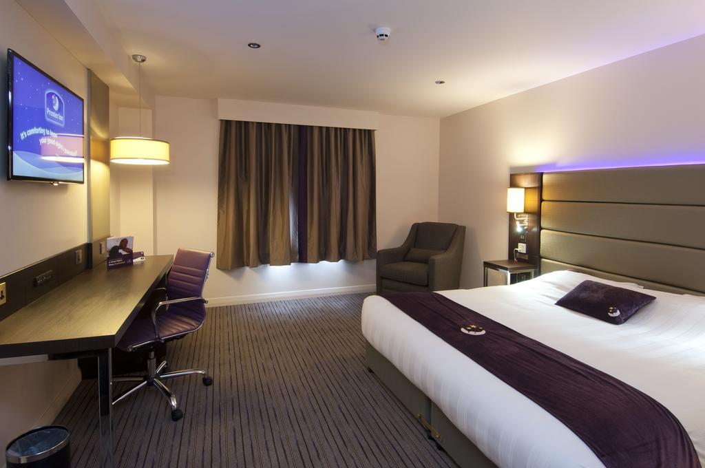 Premier West Basingstoke