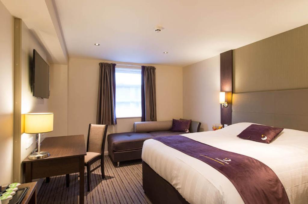 Premier West Basingstoke