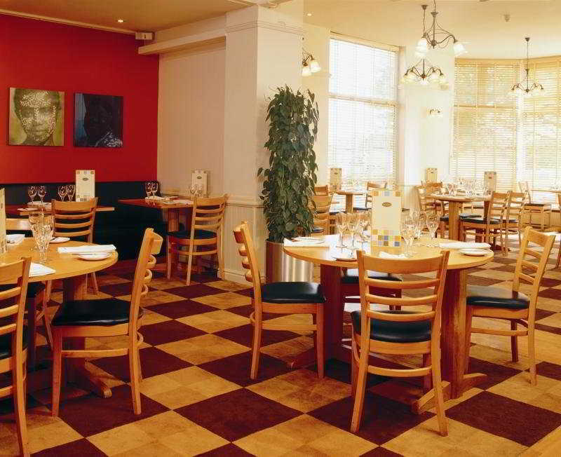 Holiday By Ihg Hotel 4*