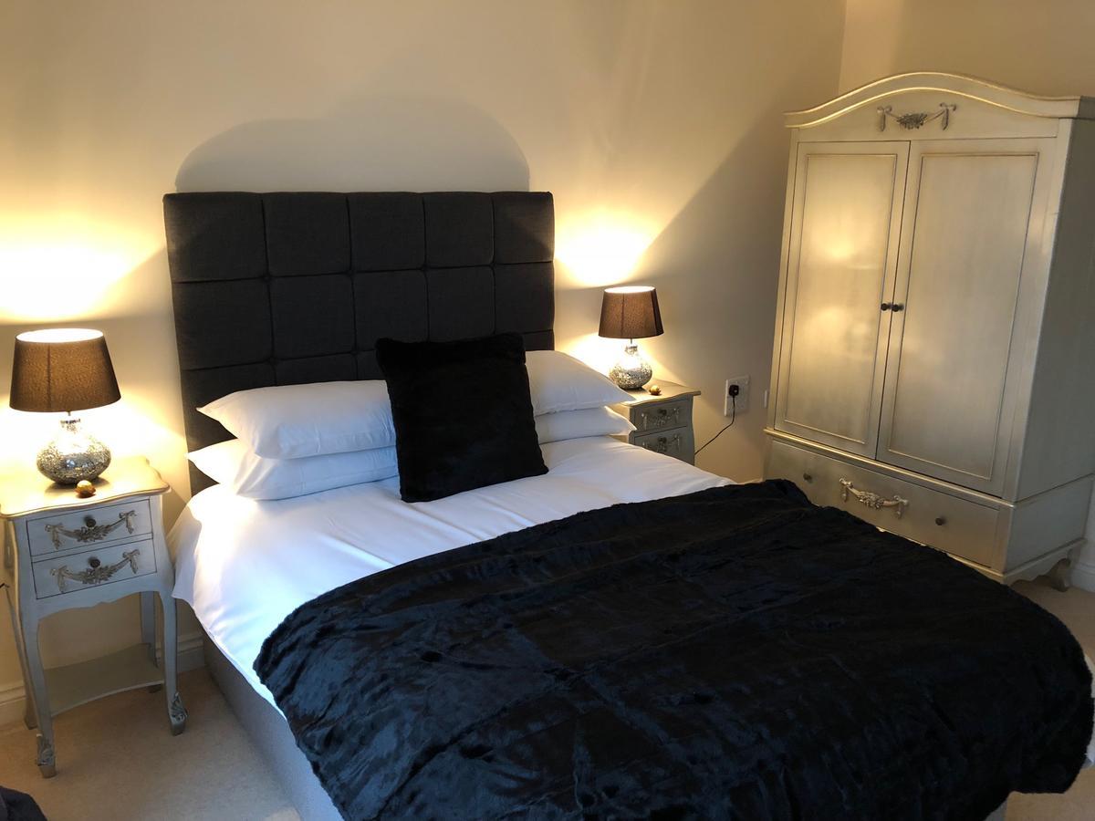 Flaxfield Court Apartamento *