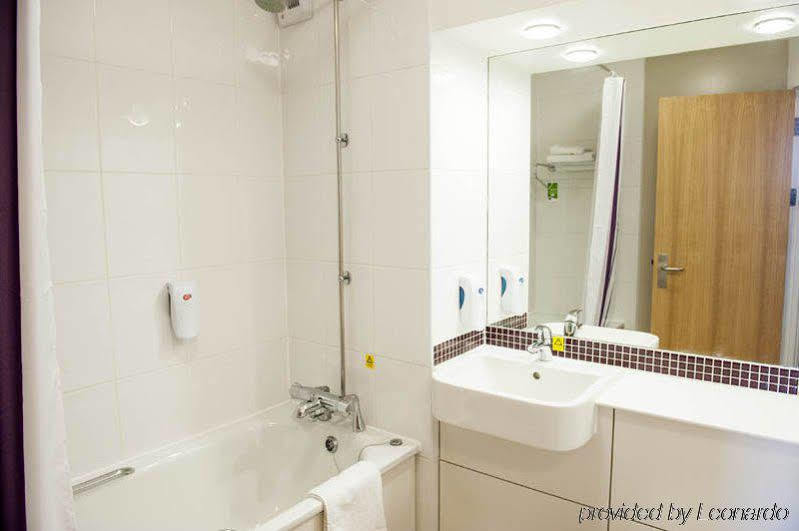 Premier West Hotel 3*