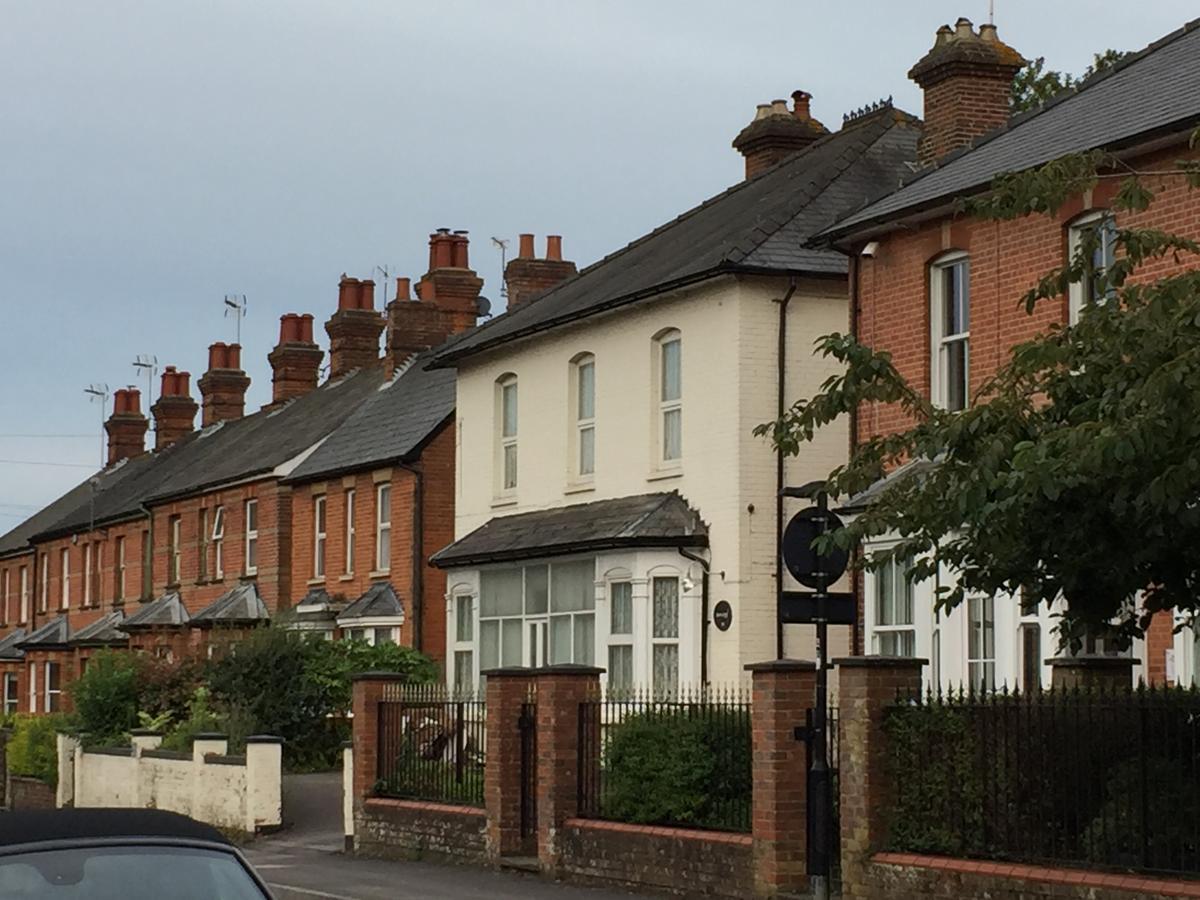 Springfield House Studio 4* Basingstoke