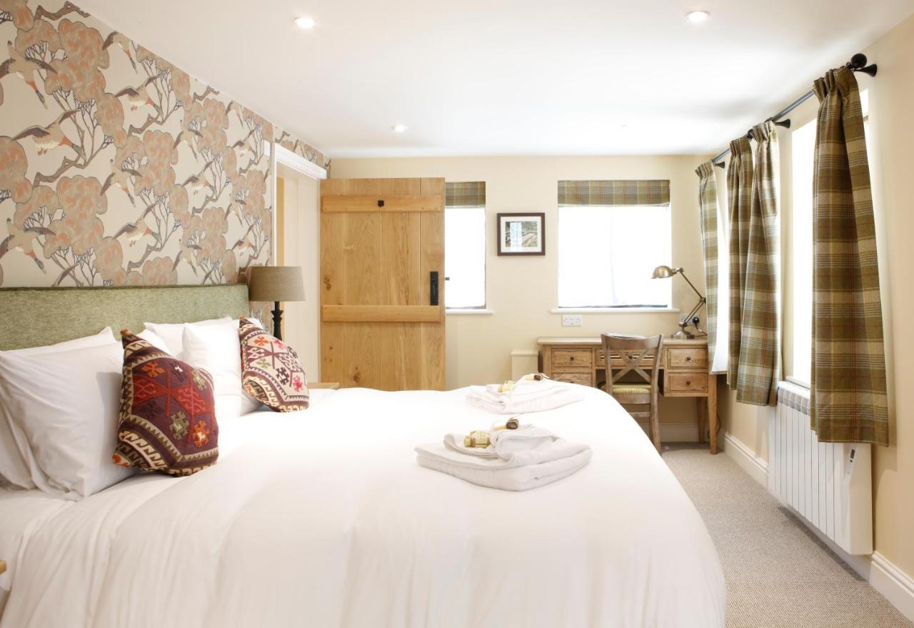 Inn Bartons Mill Pub And Dining Basingstoke