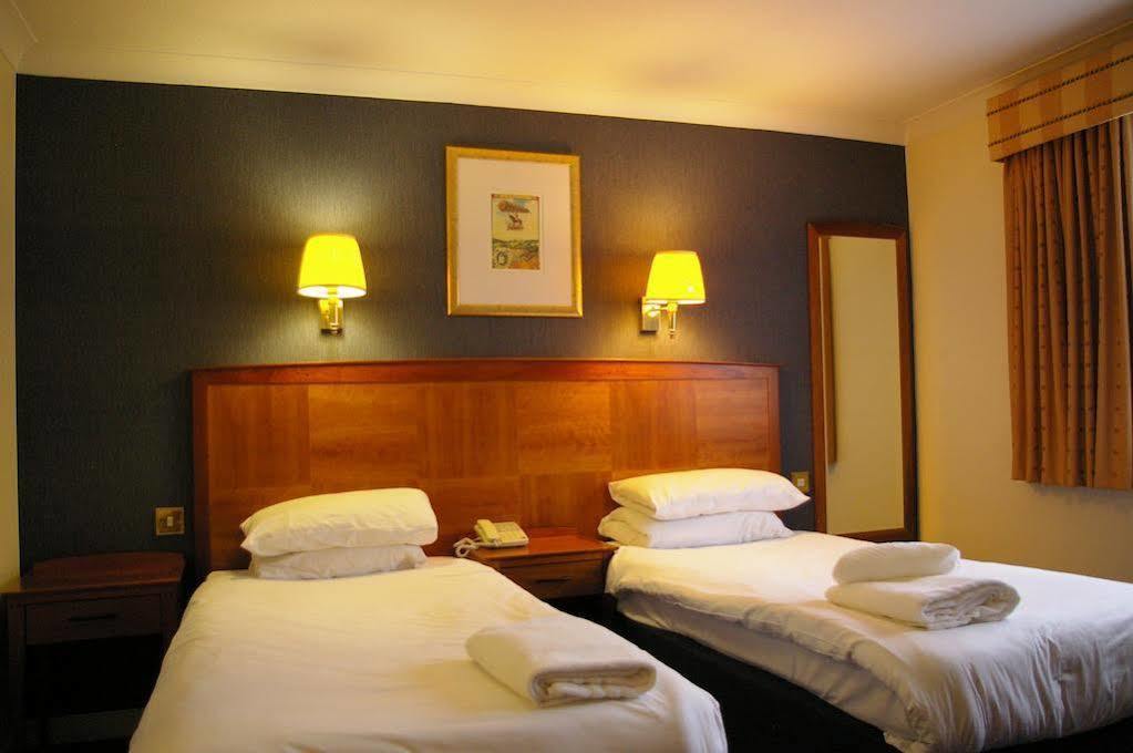 Hotel Red Lion 3*