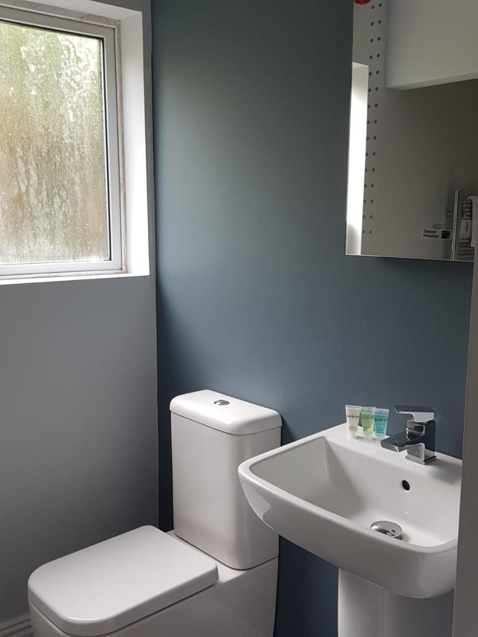 Springfield House Studio 4*