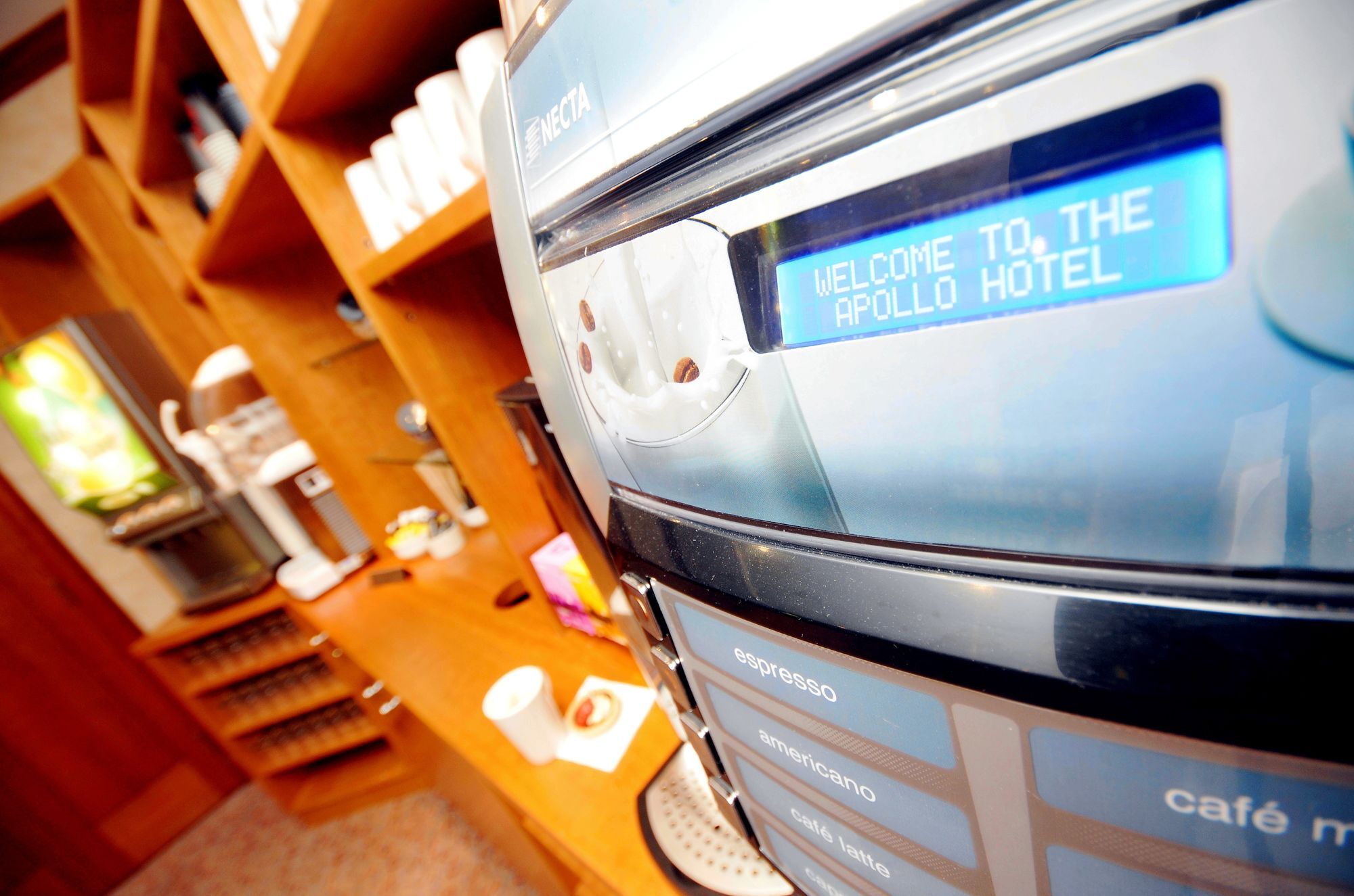 Hotel Apollo 4*