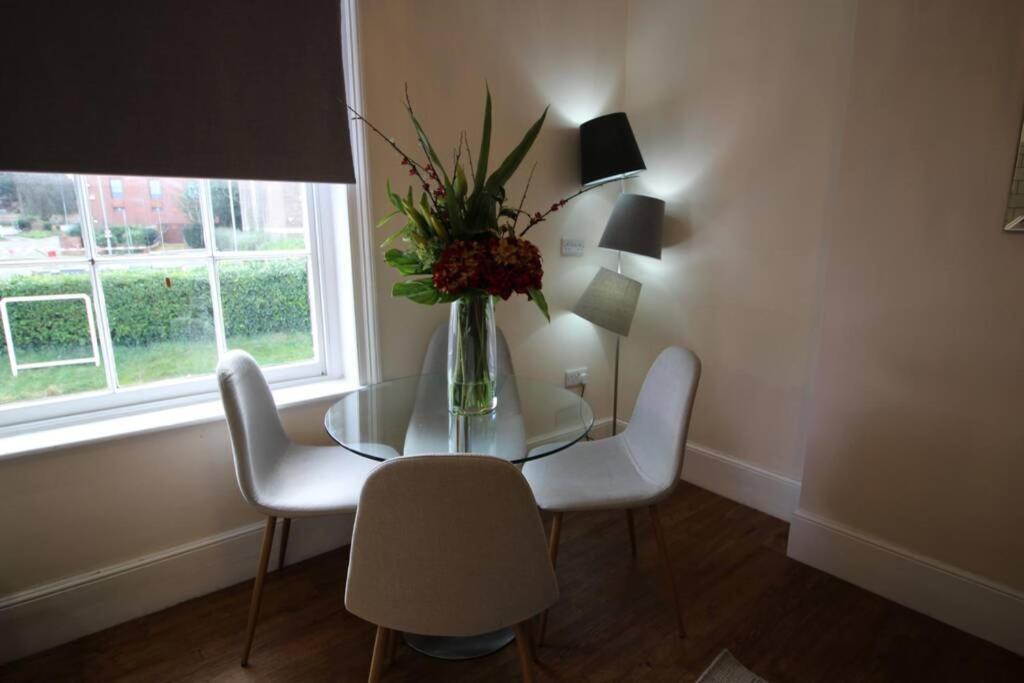 Apartment Sterling House @ Short *