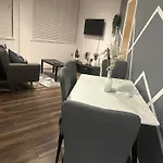 1 Bedroom Luxury Apartment In Basingstoke