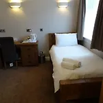 Fernbank Hotel