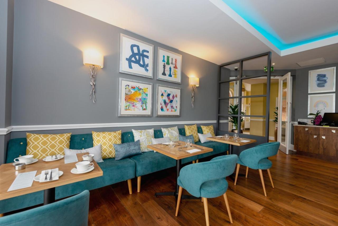 Oakley Hall Hotel Basingstoke