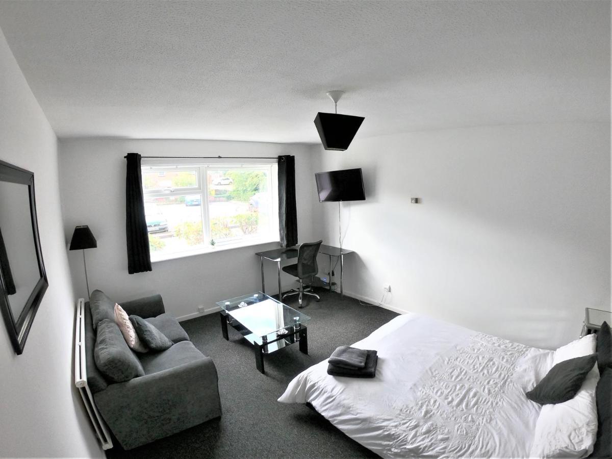 Town Centre Flat! Apartment Basingstoke