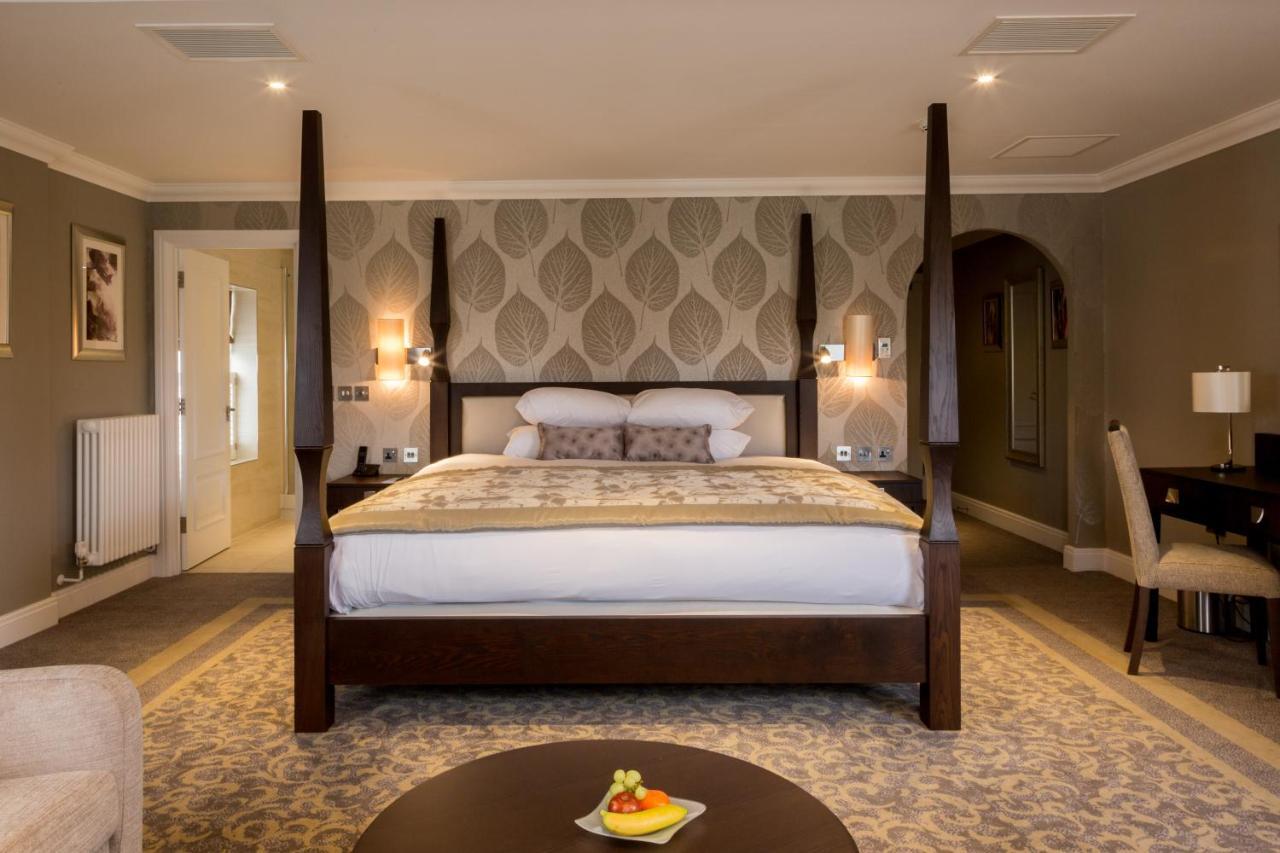Hotel Oakley Hall