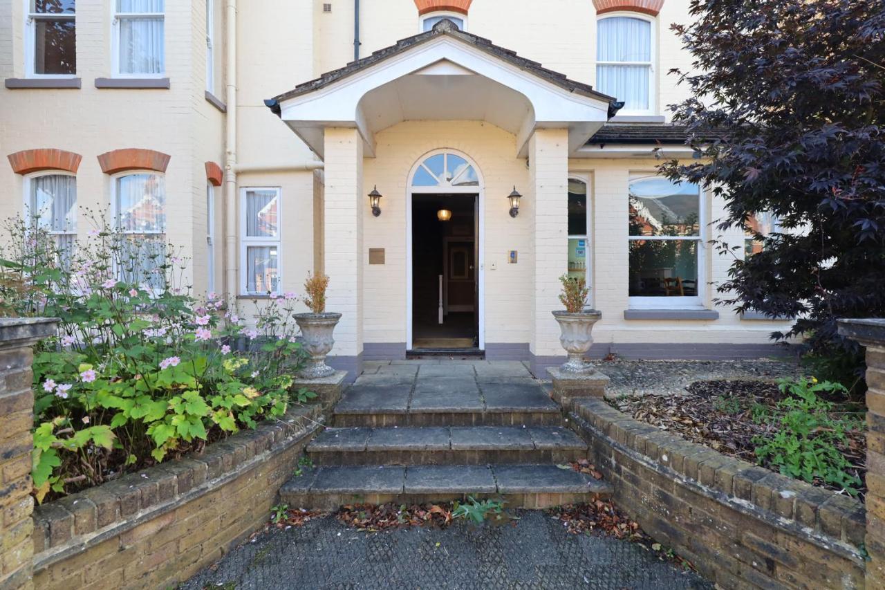 Traditional, Comfortable And Friendly 5*