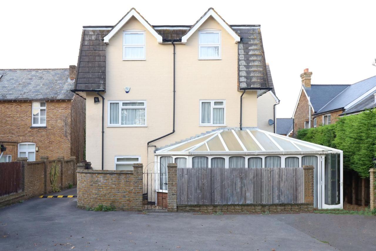 Traditional, Comfortable And Friendly Basingstoke
