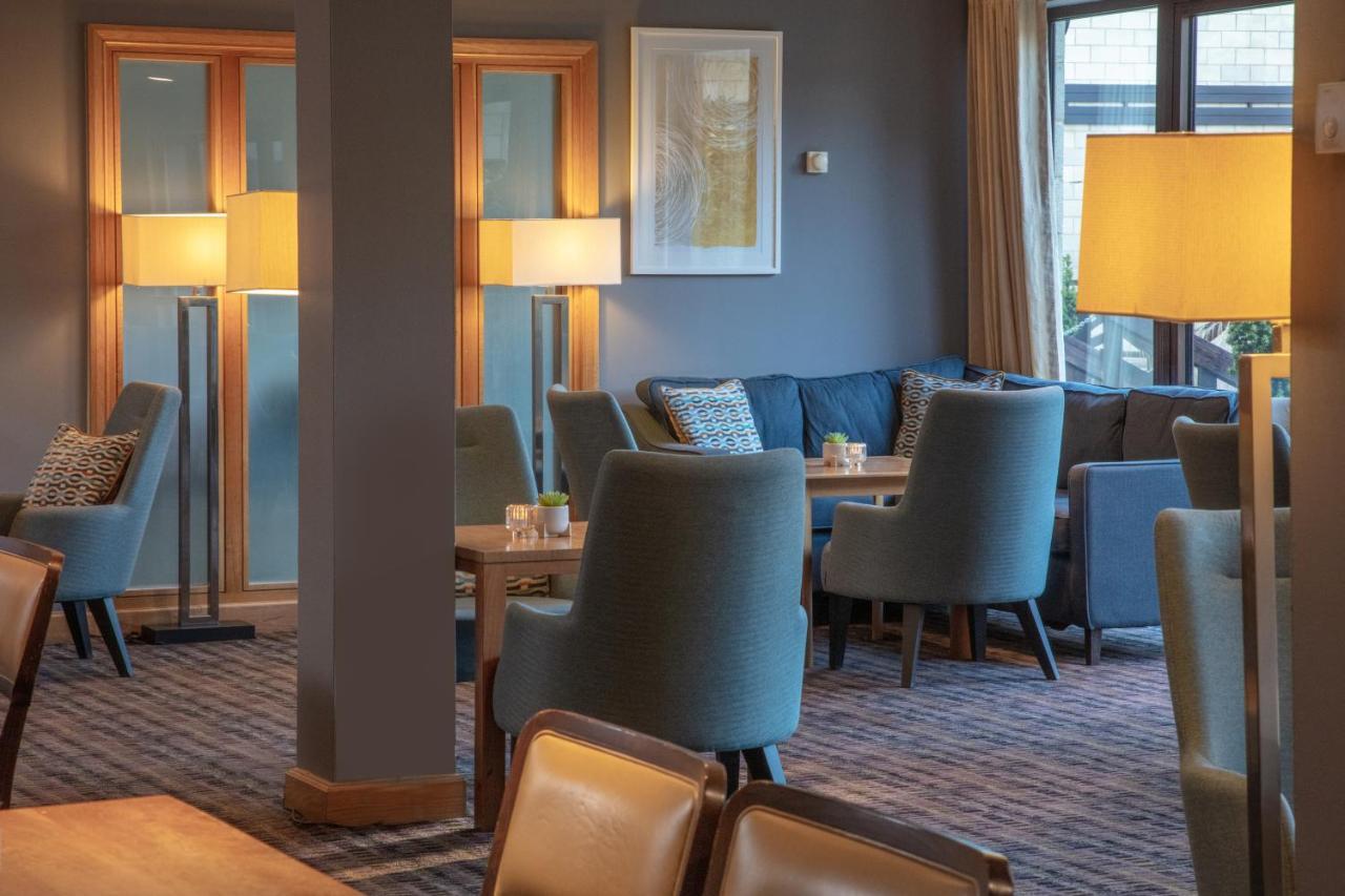 Hampshire Court & 4* Basingstoke