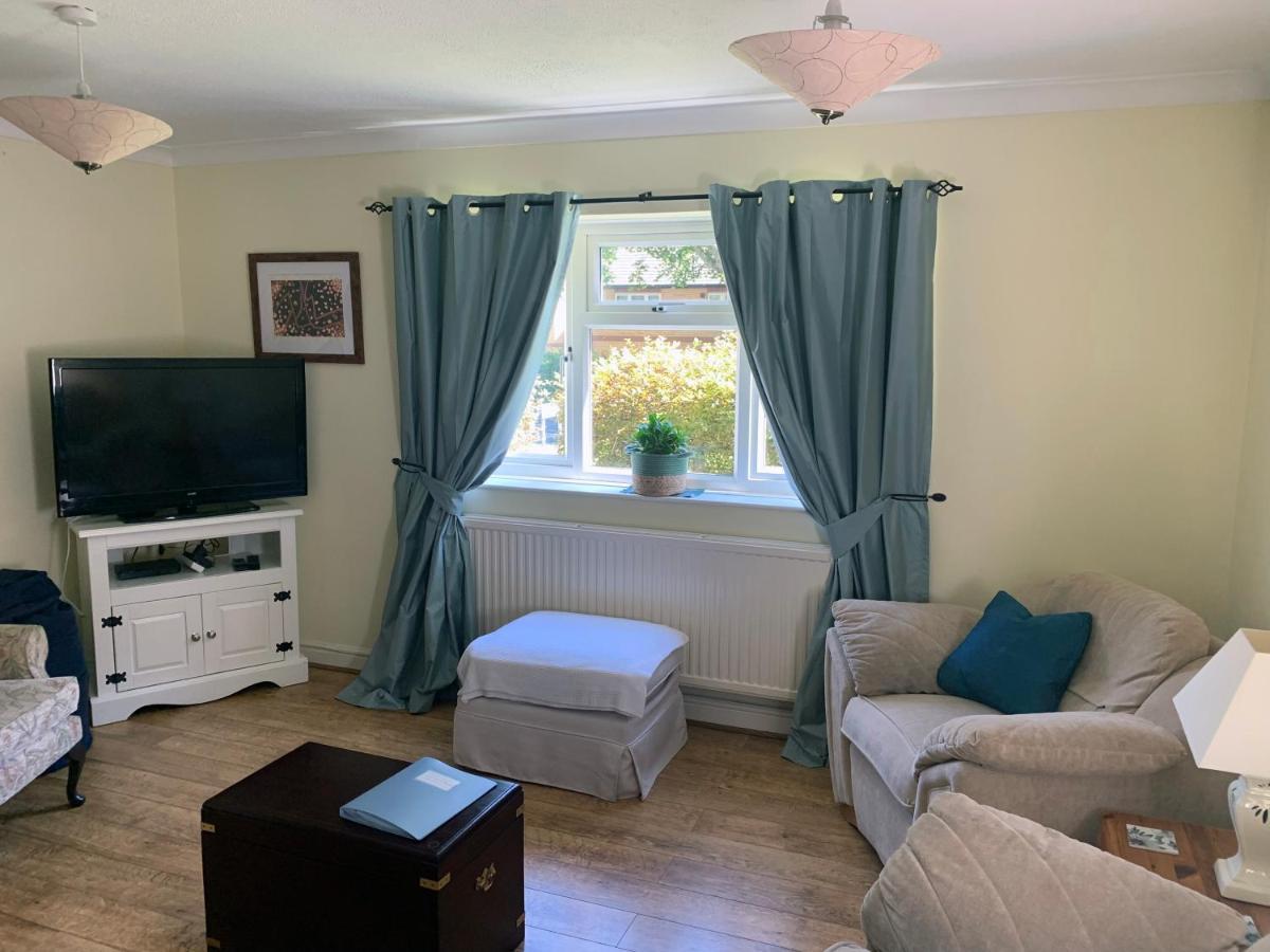 Apartment 1 Bedroom *
