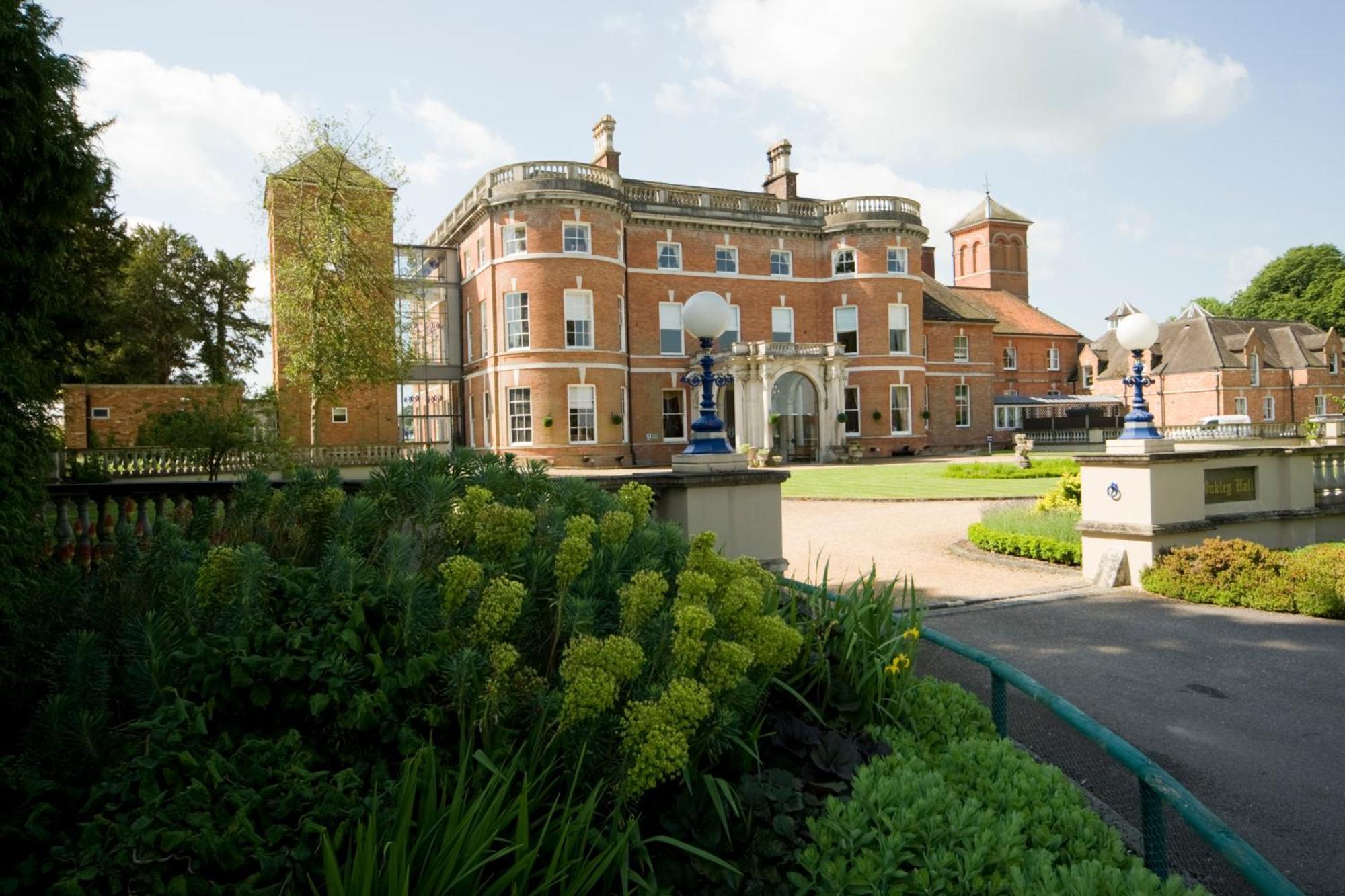 Oakley Hall