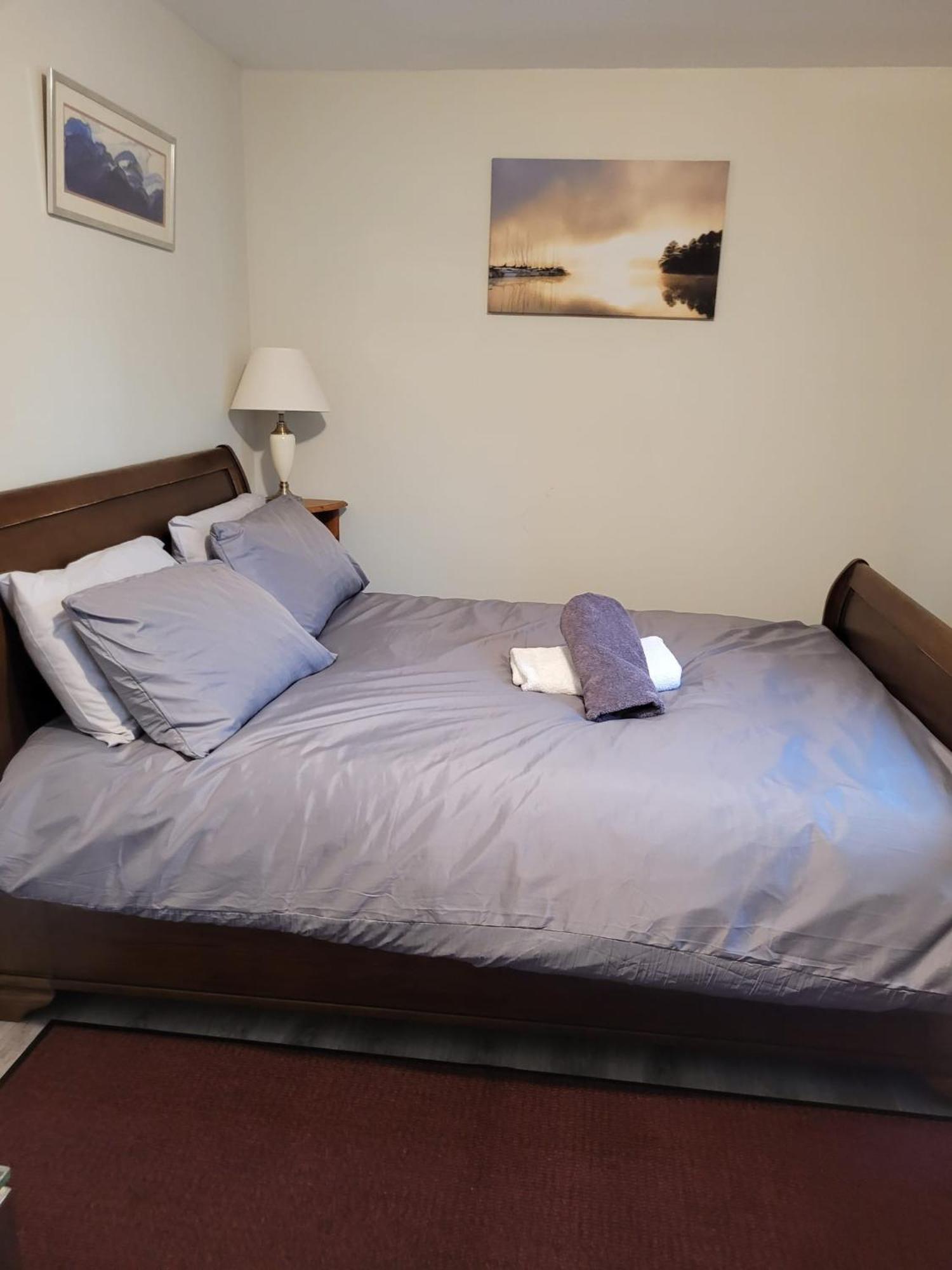 Homestay 75 Park Prewett Basingstoke